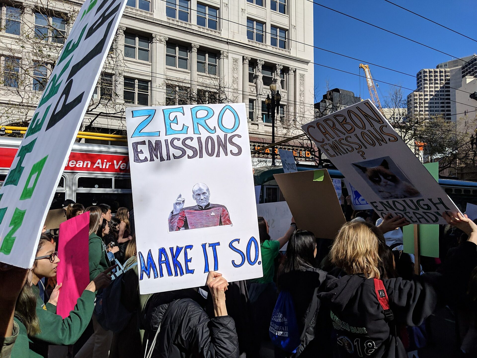Youth march for climate action. Photo: Creative Commons