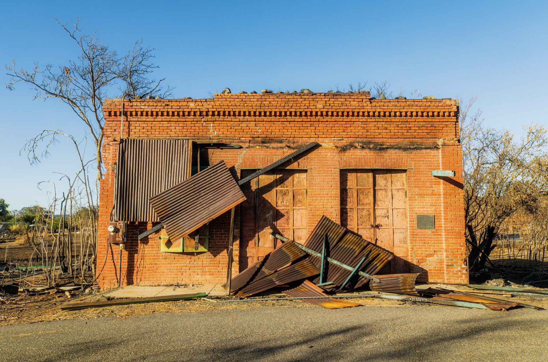 Brick building in Chinese Camp survived the burn, but only just.