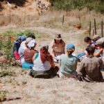 Entrenar futuros agricultores para que cultiven más que solo alimentos