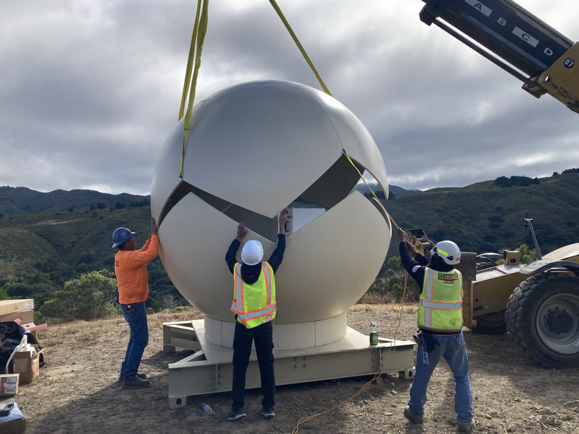 New radar unit on Barnabe Mountain.
