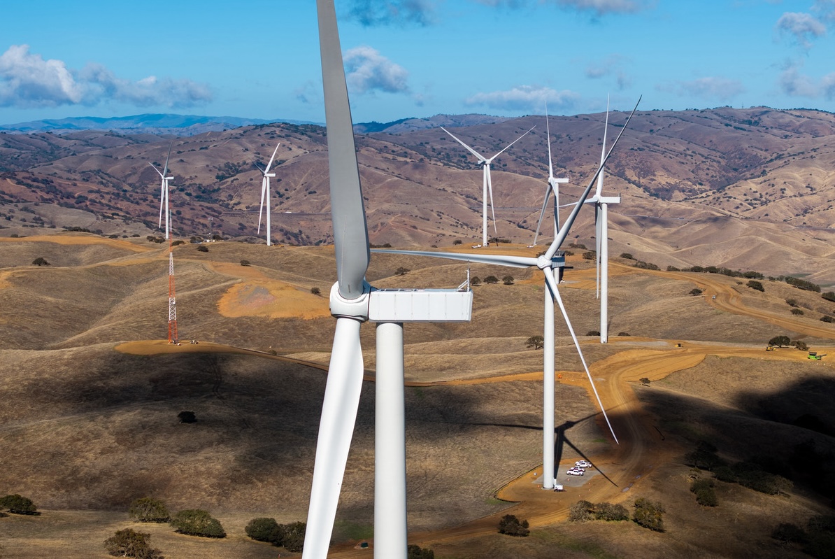 wind power turbins at Gonzaga ridge